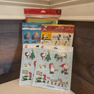 NIP  Christmas  Snoopy  Reward Peanuts Movie 7 Packs Hallmark plus bonuses